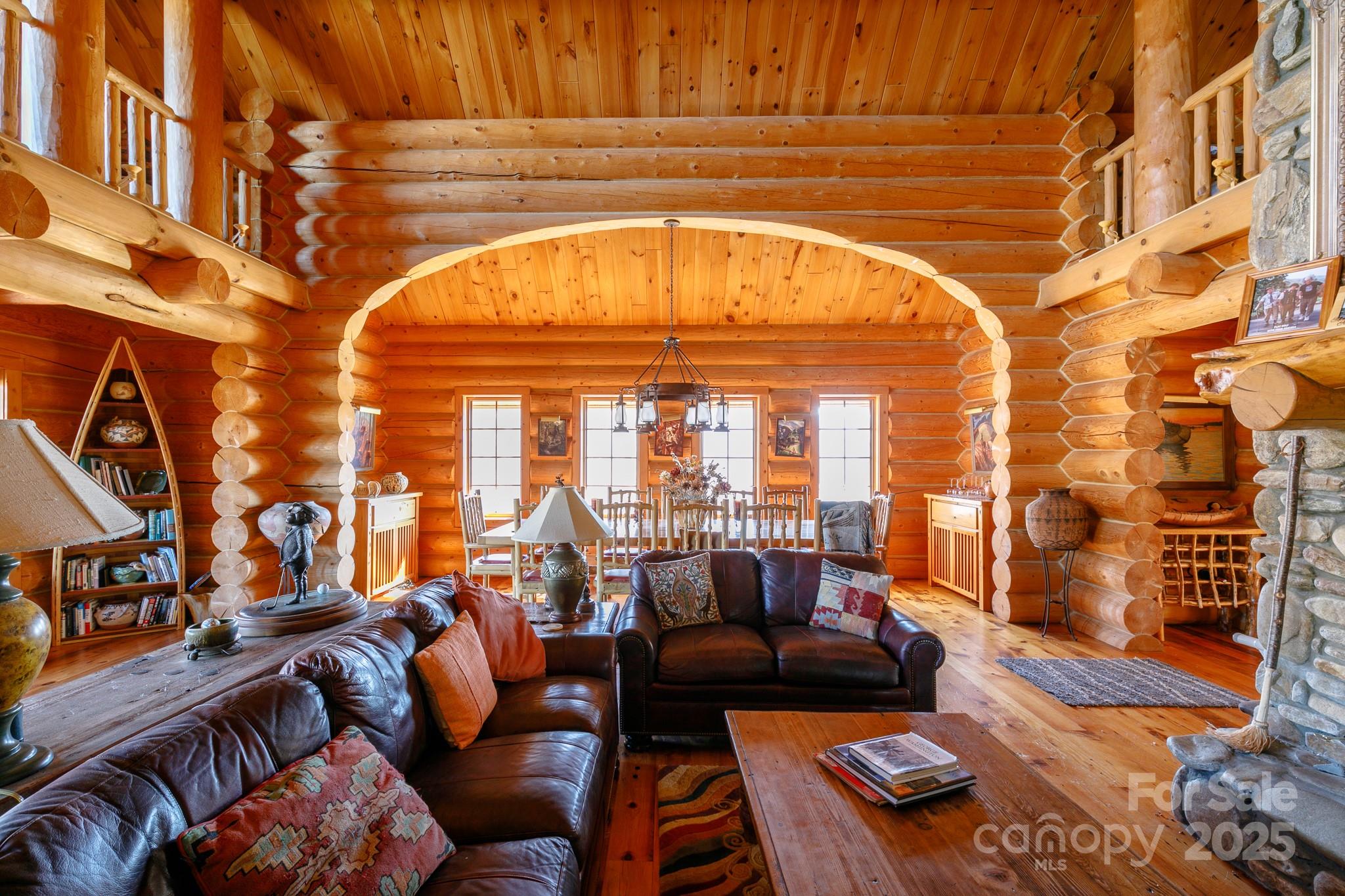 851 Austin Mountain Drive thumbnail image 5