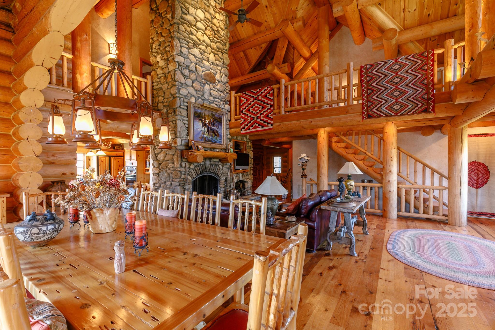 851 Austin Mountain Drive thumbnail image 8