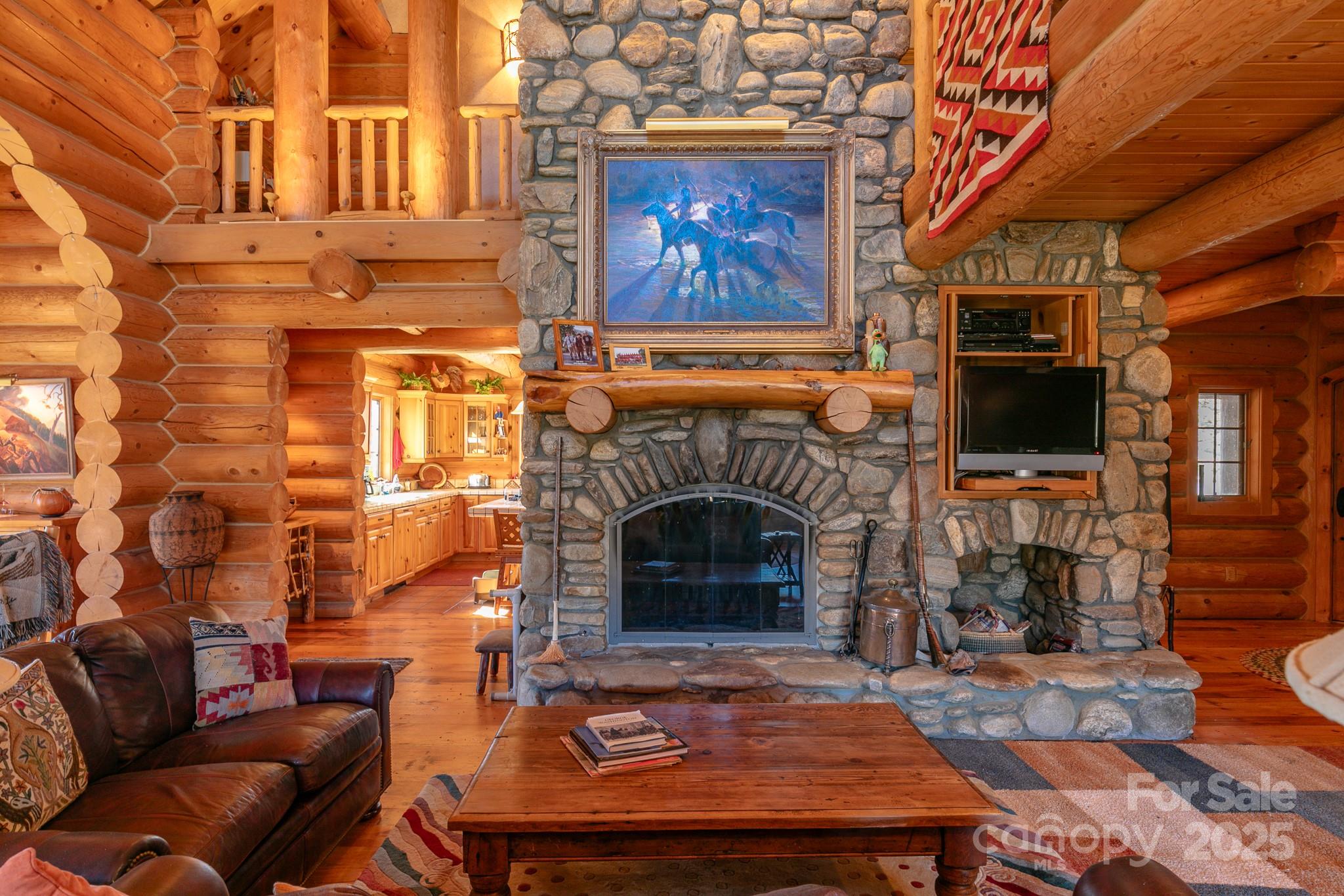 851 Austin Mountain Drive thumbnail image 9