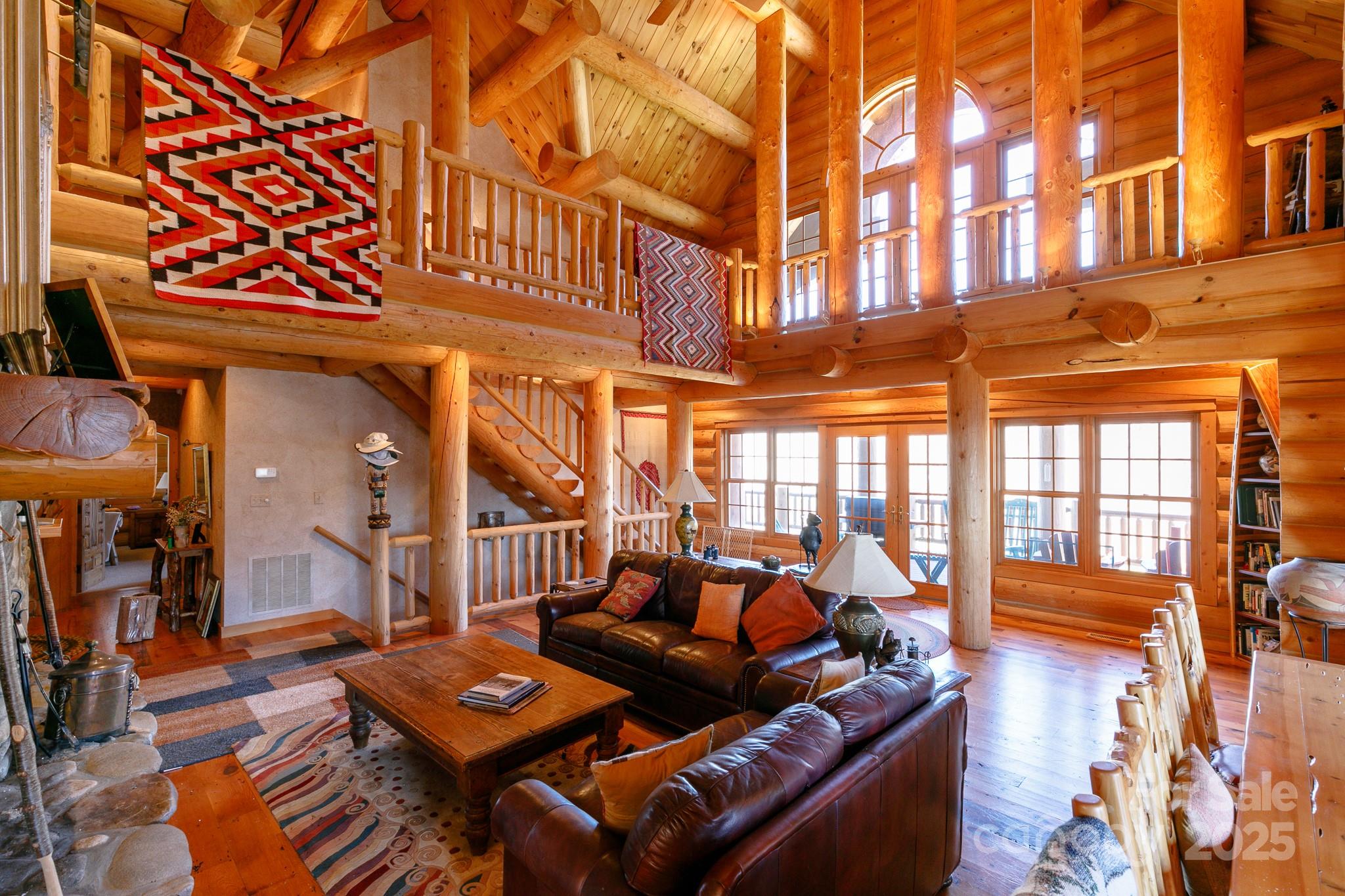 851 Austin Mountain Drive thumbnail image 11