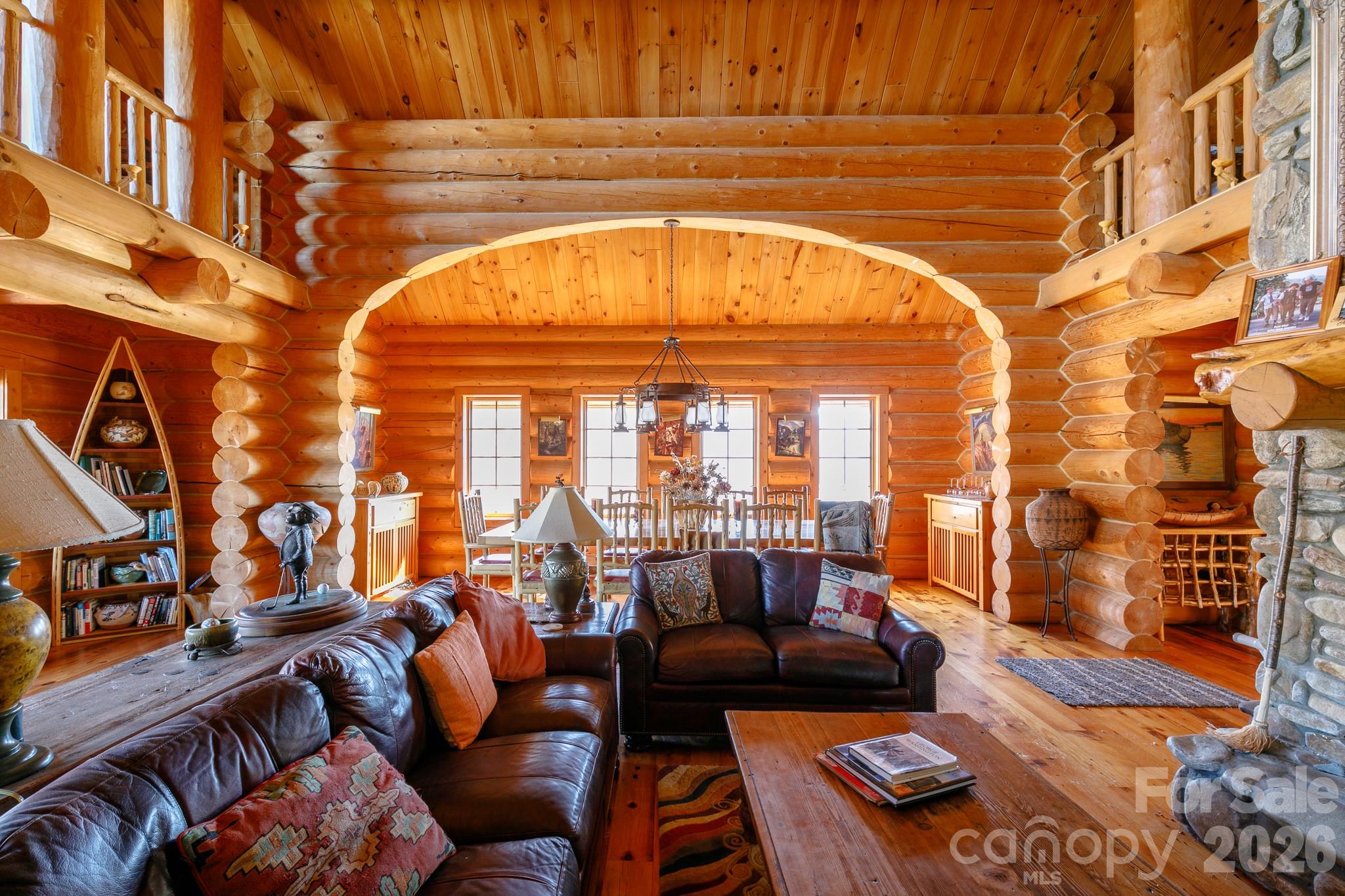 851 Austin Mountain Drive thumbnail image 5