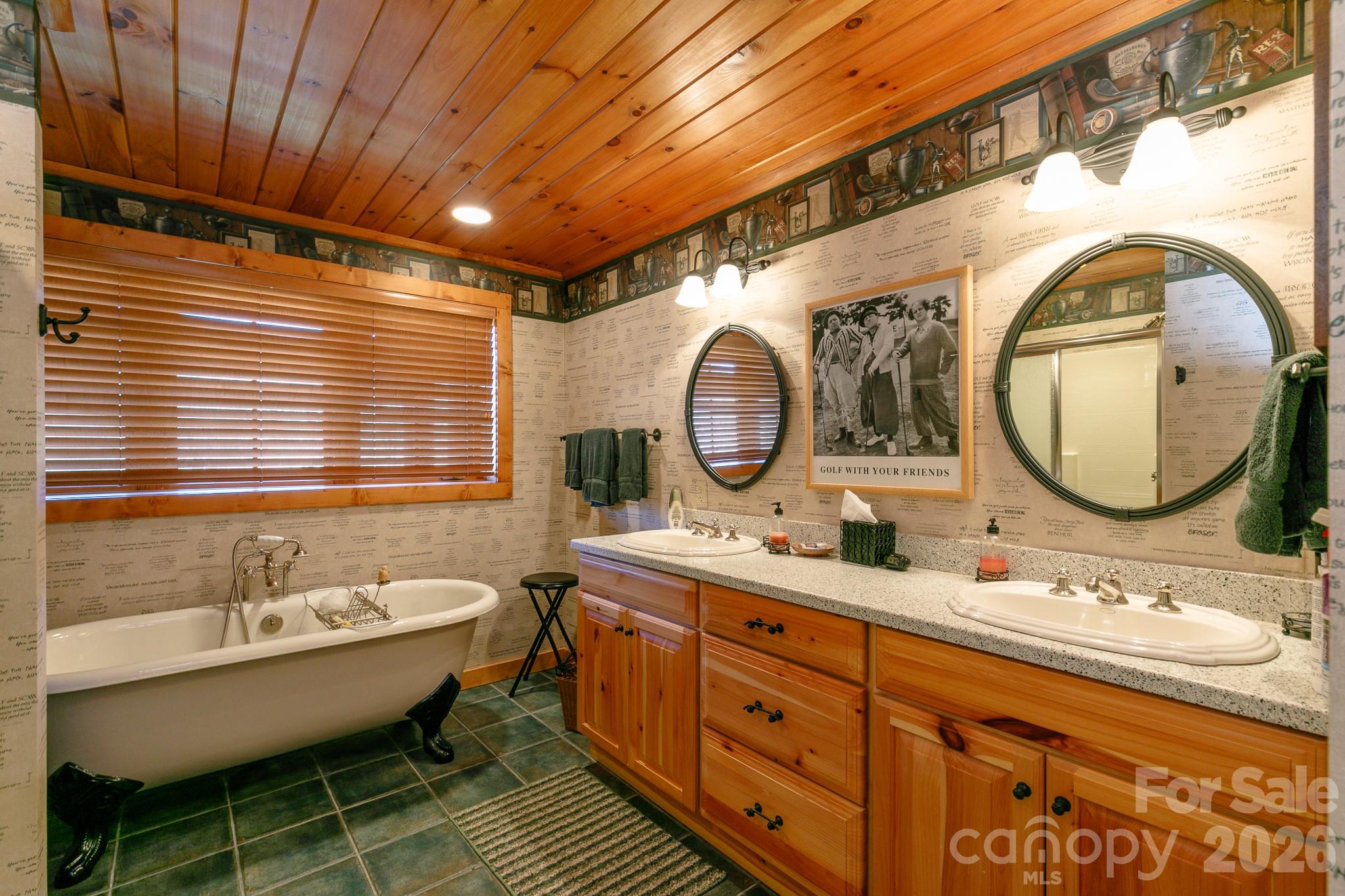 851 Austin Mountain Drive thumbnail image 17