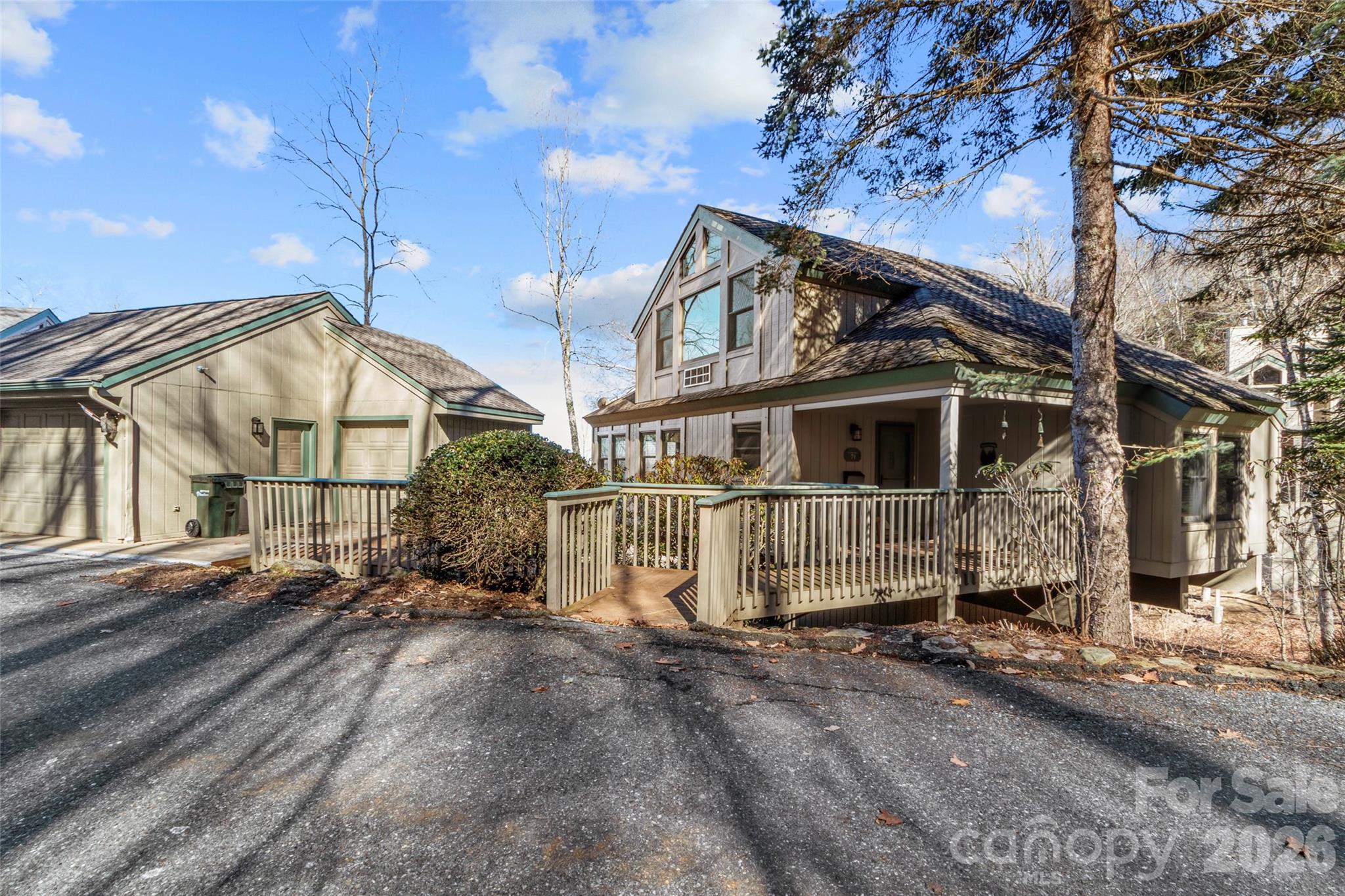 71 Ivy Ridge Road thumbnail image 2