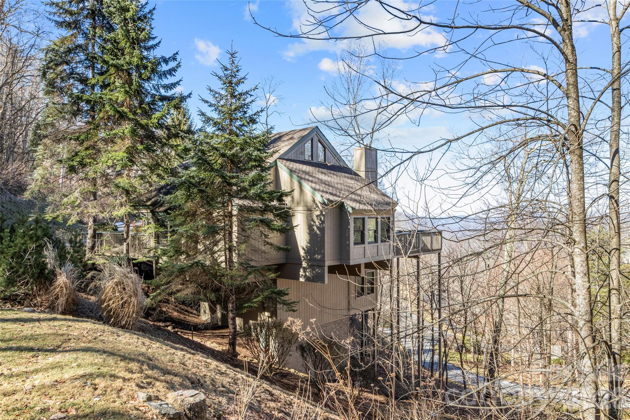 71 Ivy Ridge Road thumbnail image 3