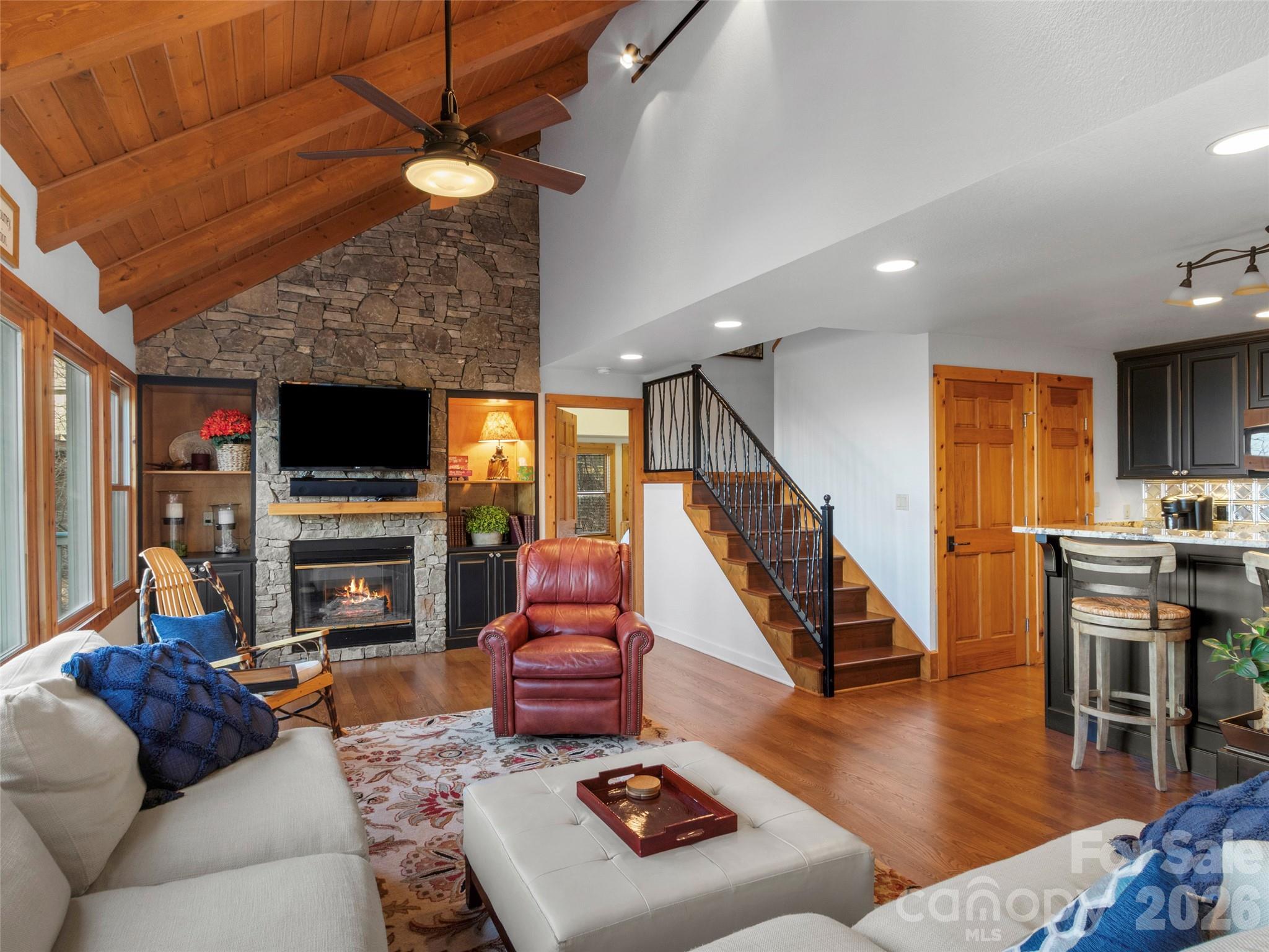 71 Ivy Ridge Road thumbnail image 3