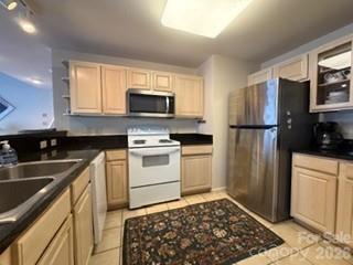 19 Lookout Loop thumbnail image 14