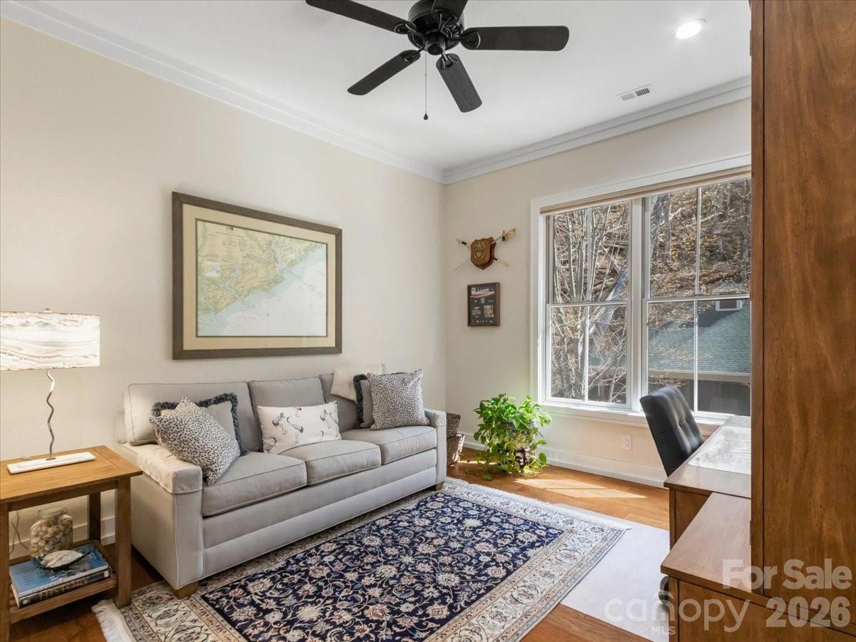 45 Creekside Way 301 thumbnail image 27