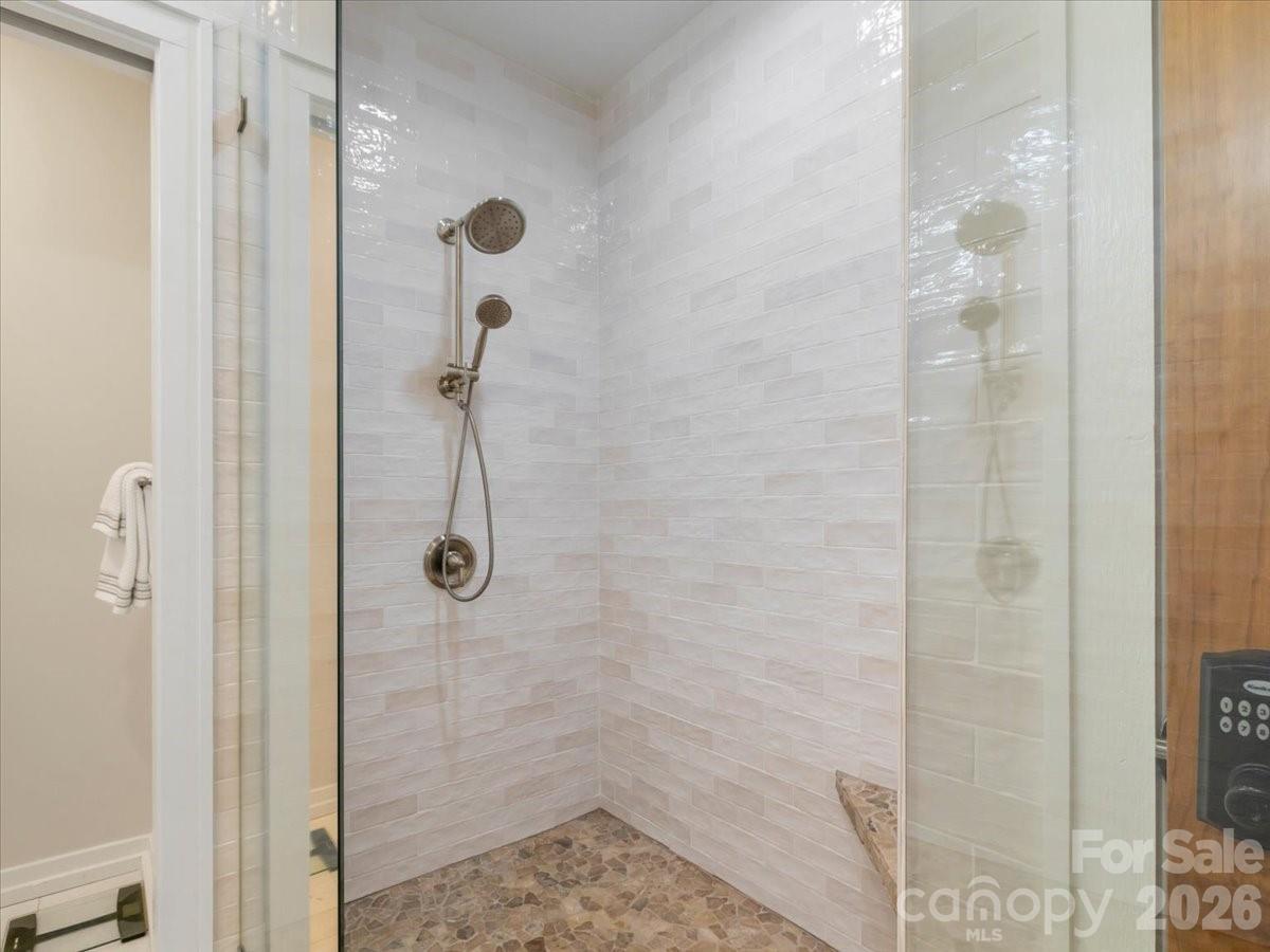 45 Creekside Way 301 thumbnail image 27
