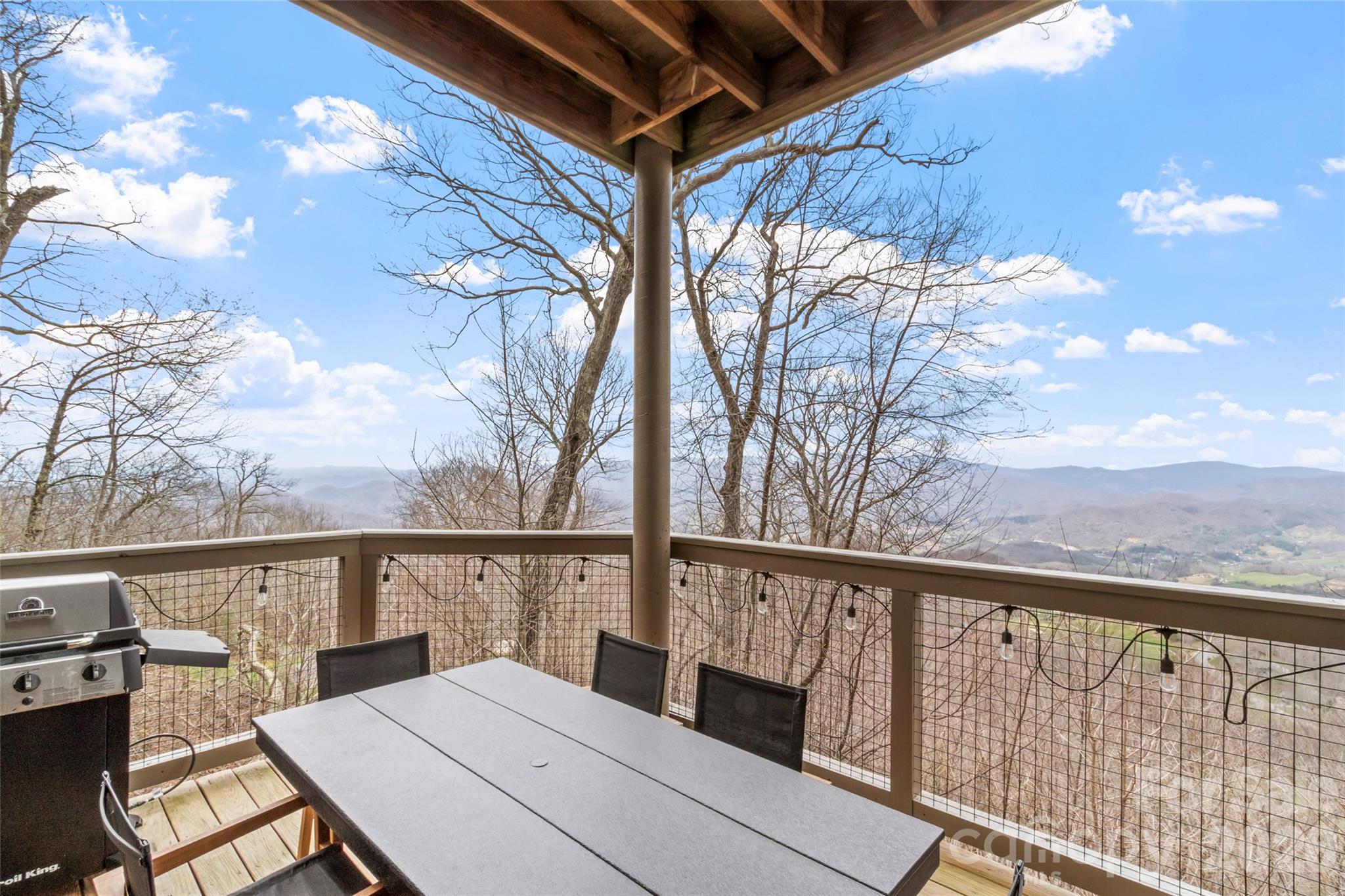 30 Club Villa Court B/5 thumbnail image 22