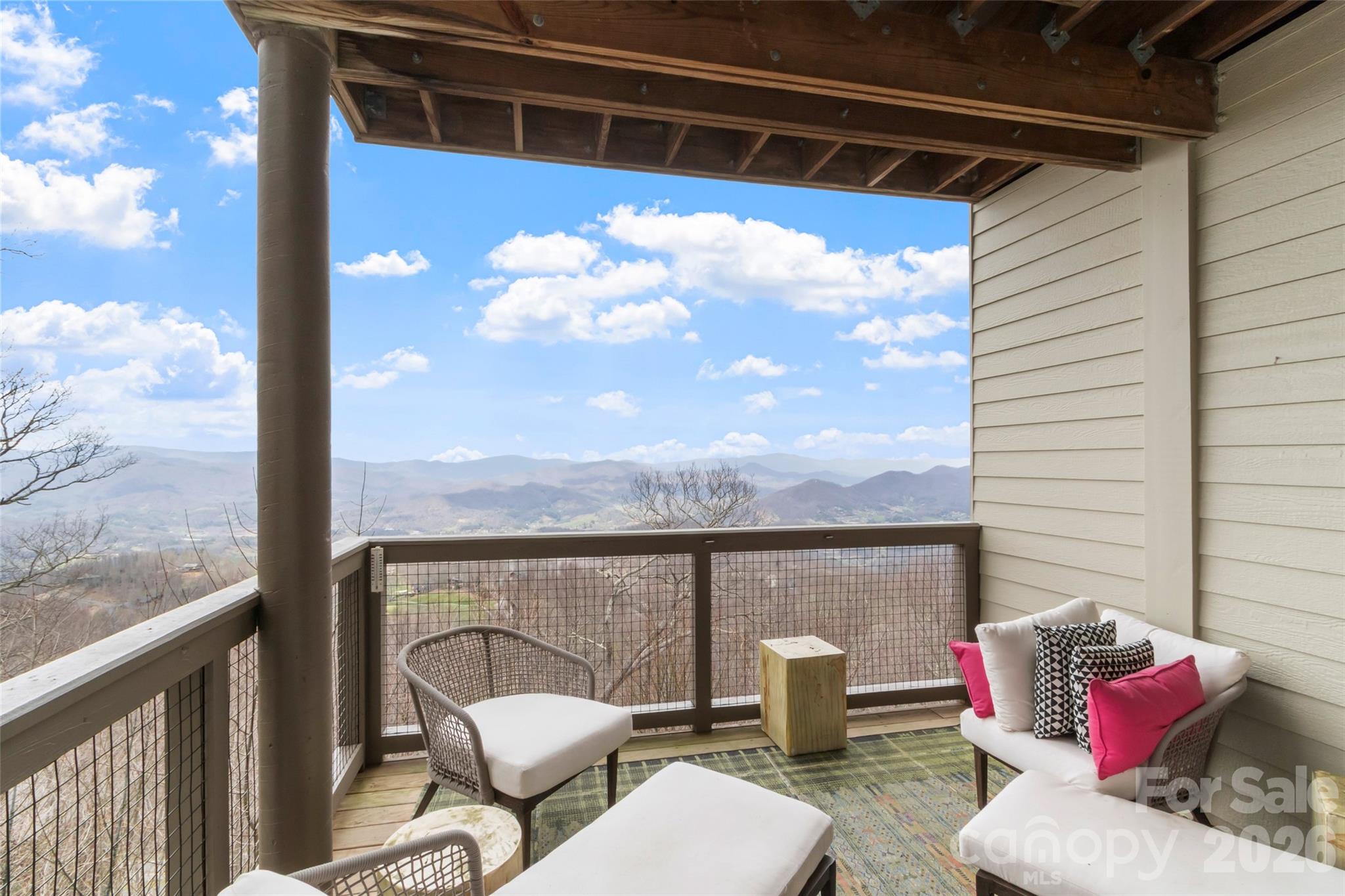 30 Club Villa Court B/5 thumbnail image 42