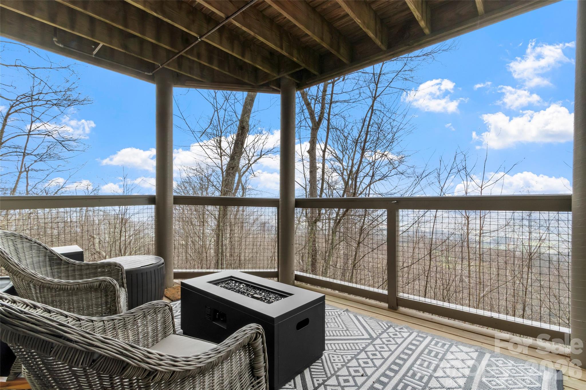 30 Club Villa Court B/5 thumbnail image 50