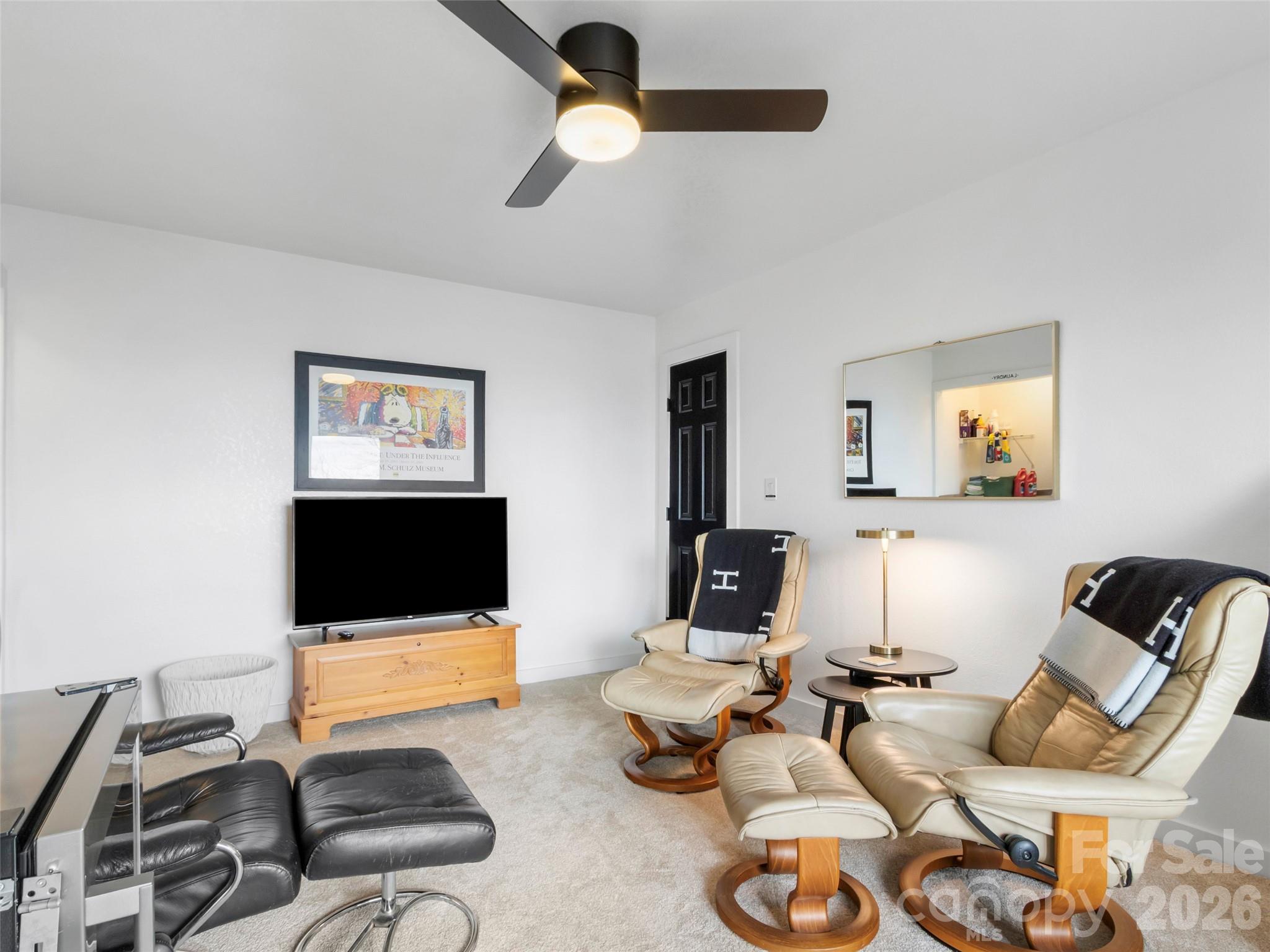 30 Club Villa Court B/5 thumbnail image 54