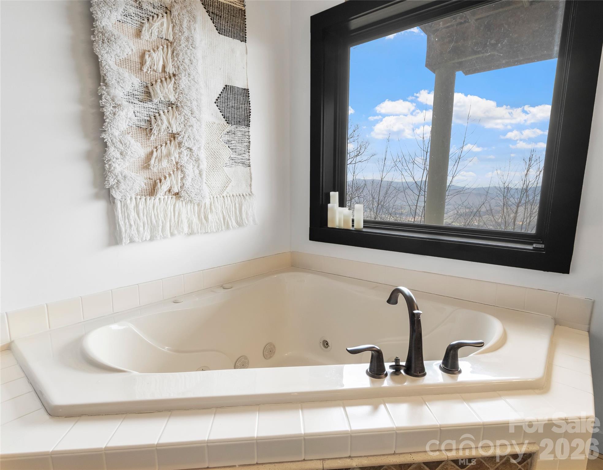 30 Club Villa Court B/5 thumbnail image 70