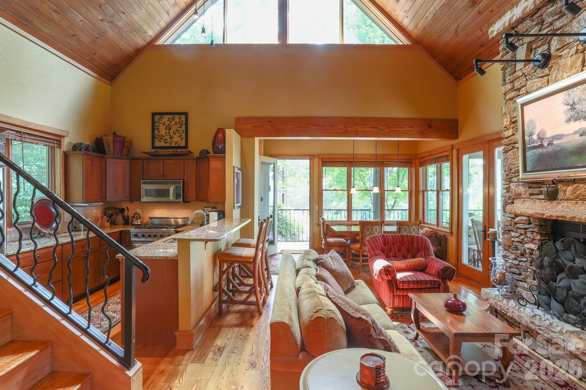 9 Hawks Ledge Trail thumbnail image 6