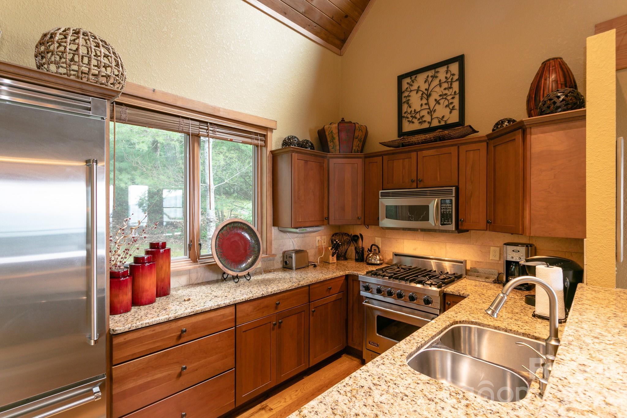 9 Hawks Ledge Trail thumbnail image 9