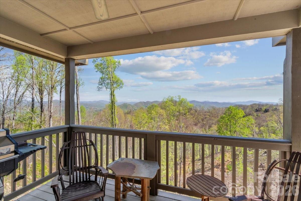 410 Springhouse Drive thumbnail image 9