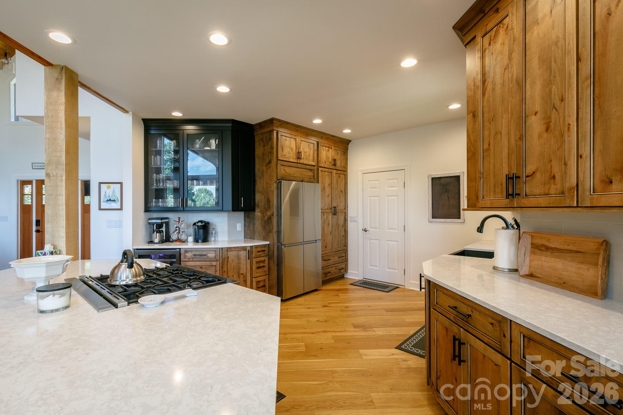 410 Springhouse Drive thumbnail image 11