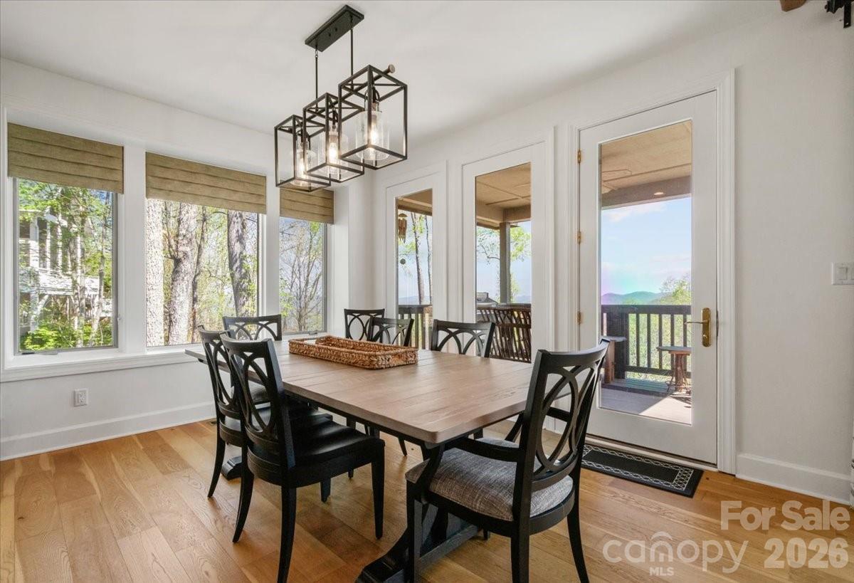 410 Springhouse Drive thumbnail image 15