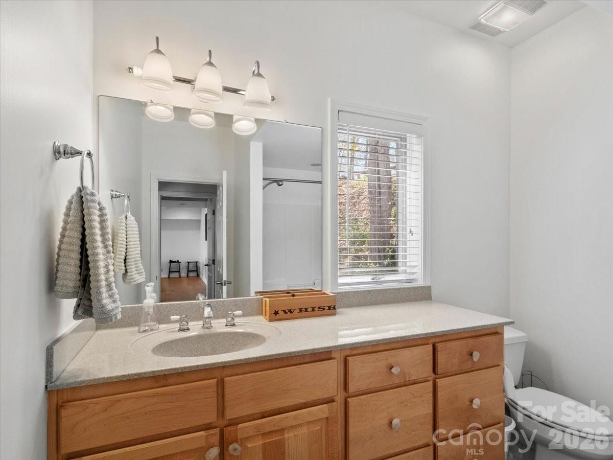 410 Springhouse Drive thumbnail image 31