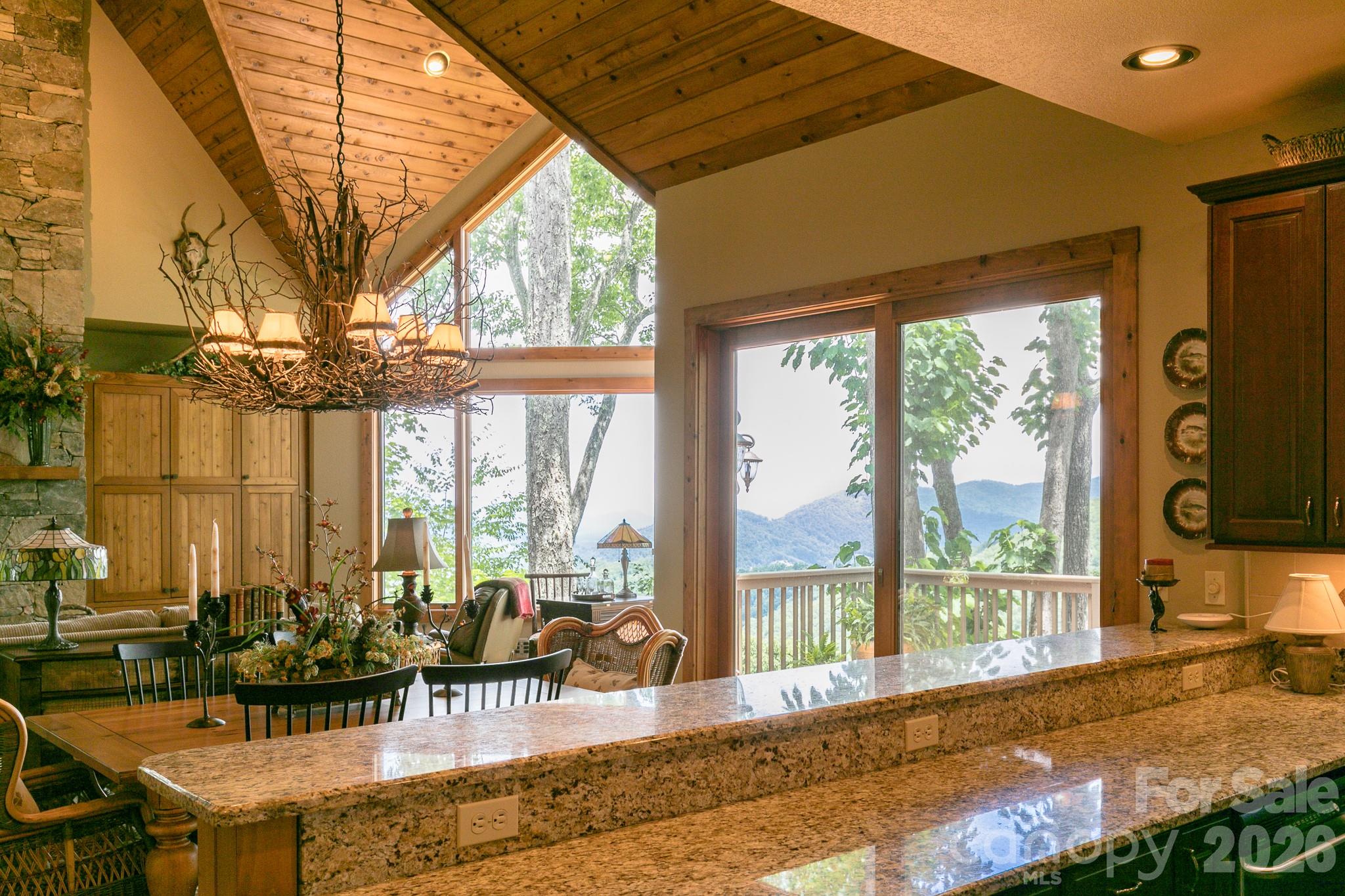 456 Spring House Drive thumbnail image 12