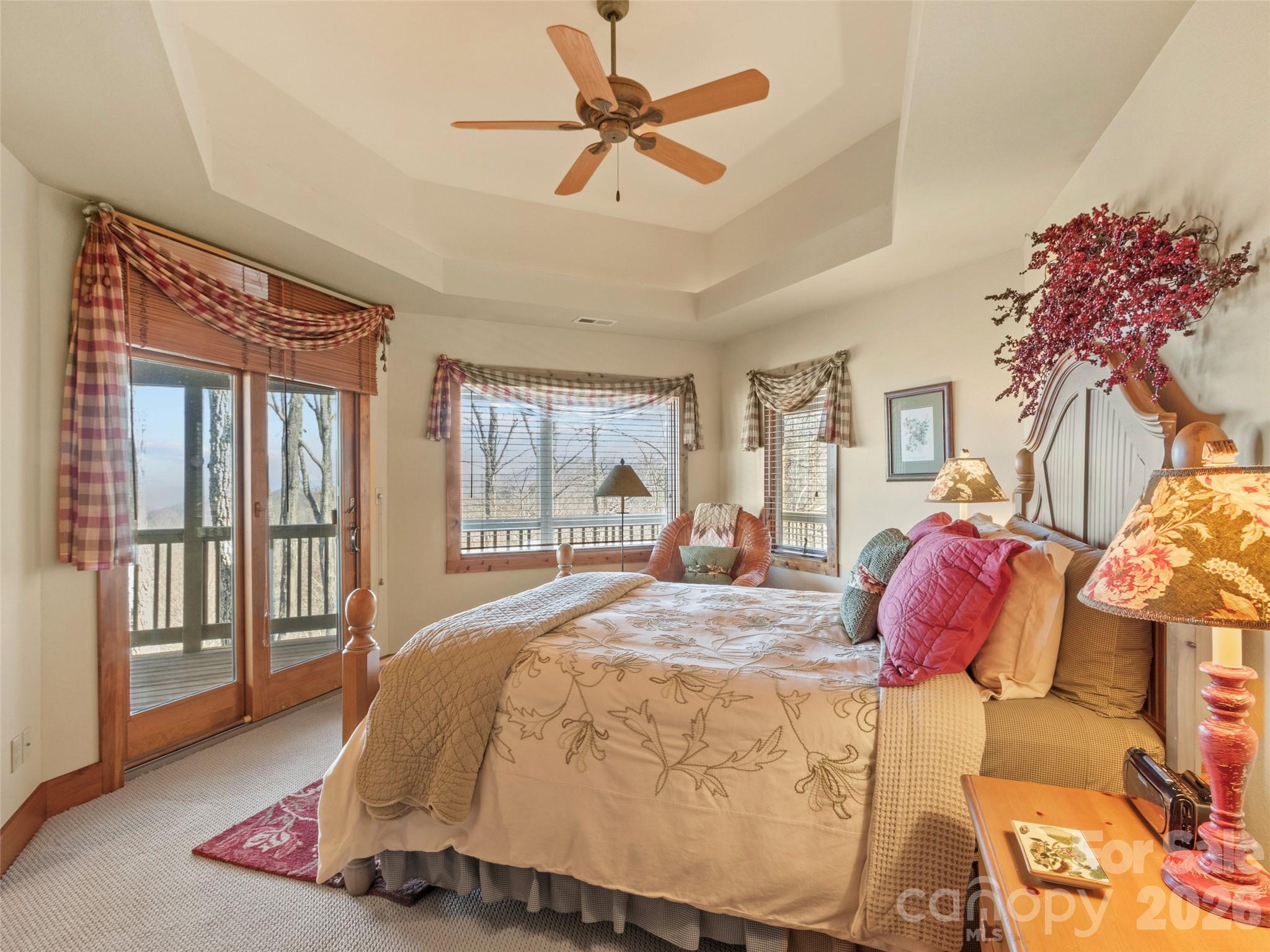 456 Spring House Drive thumbnail image 25