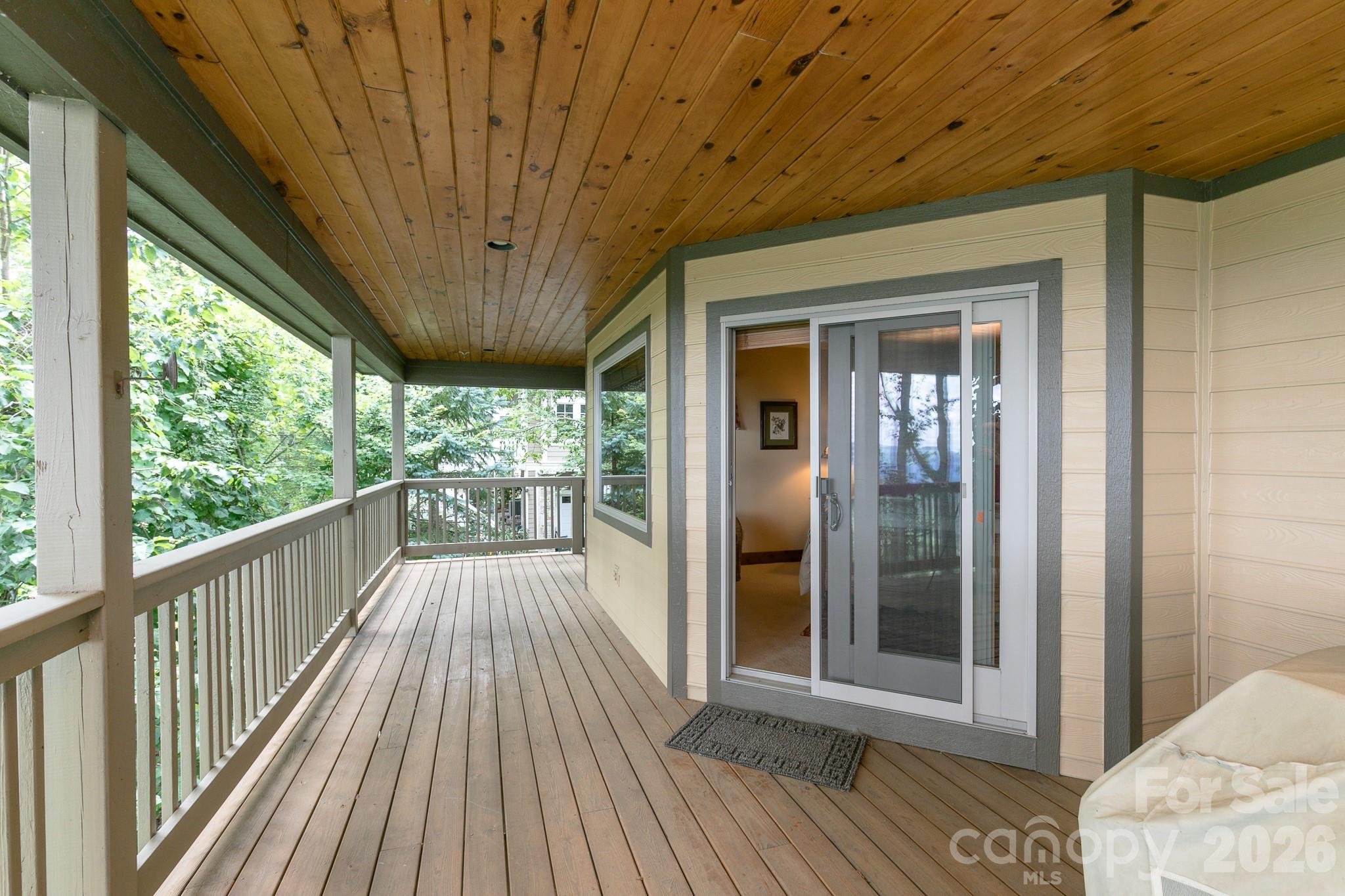 456 Spring House Drive thumbnail image 35