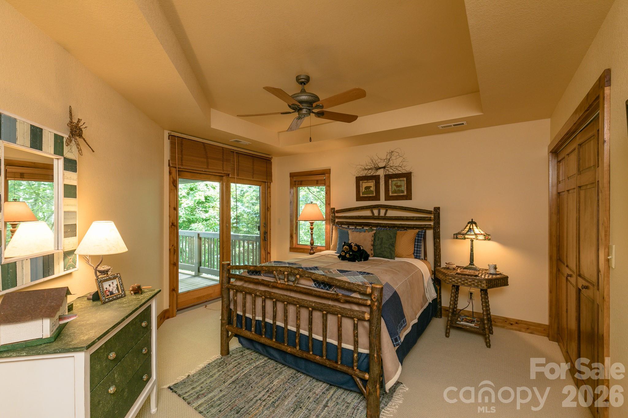 456 Spring House Drive thumbnail image 37