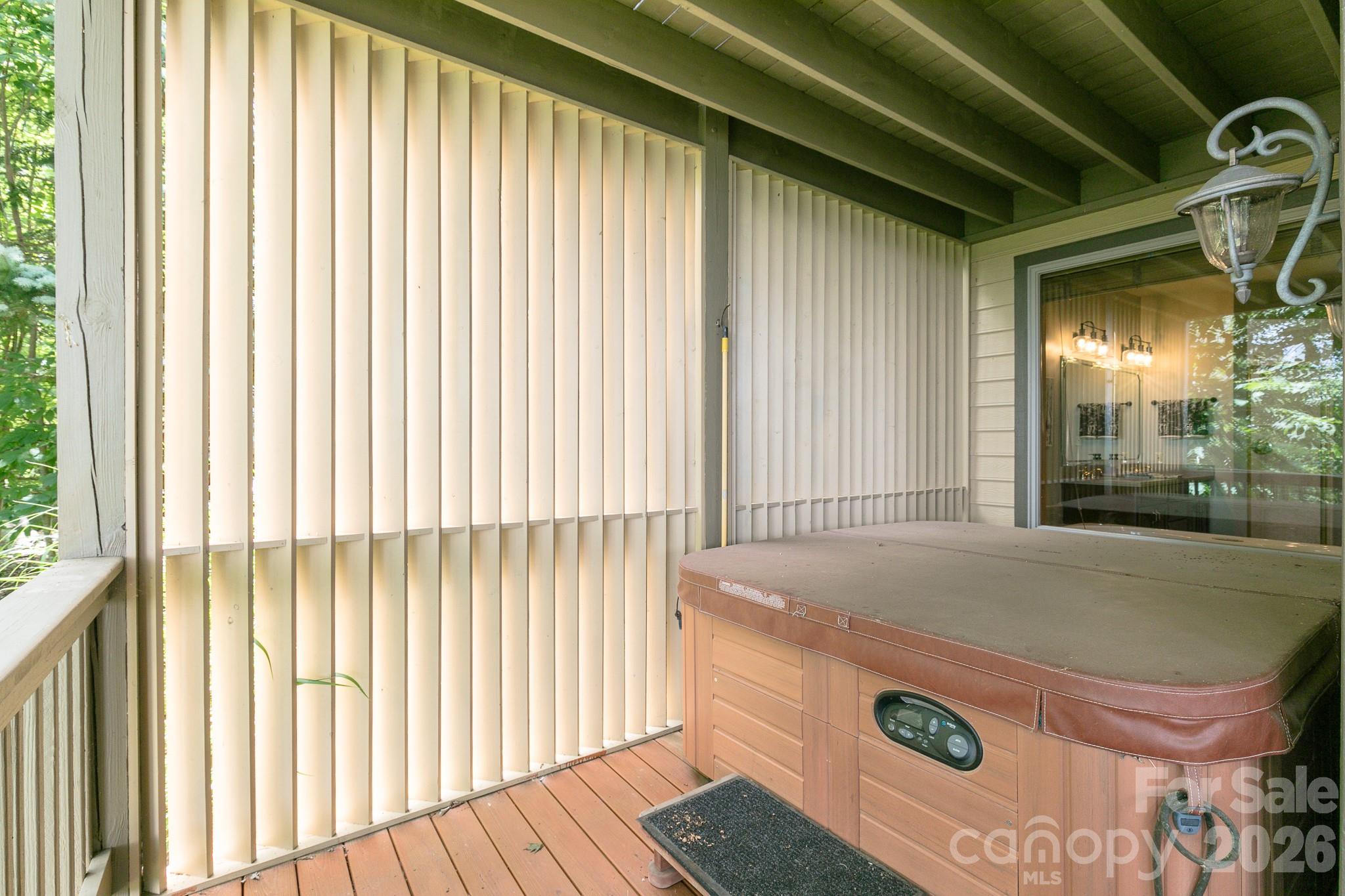 456 Spring House Drive thumbnail image 43