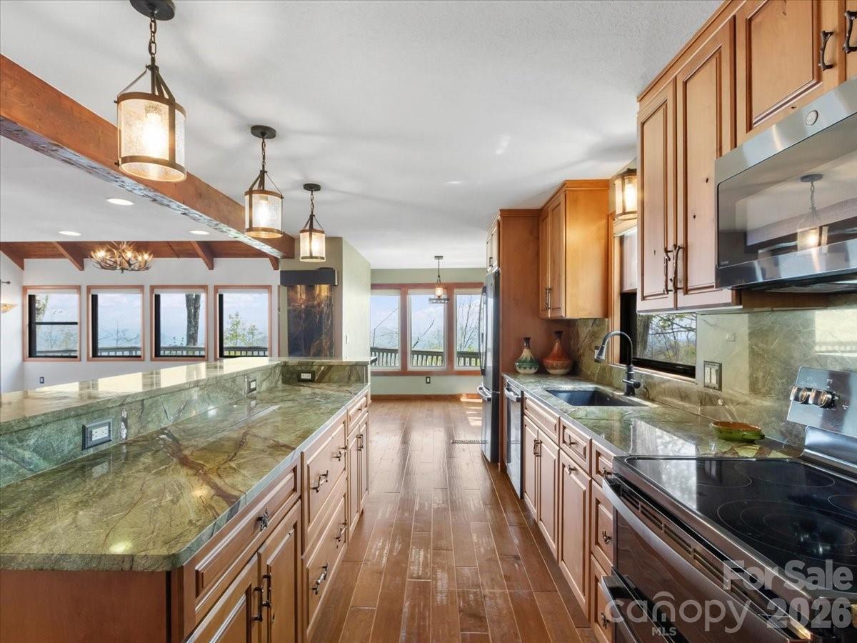 49 Slickrock Ridge Way thumbnail image 5