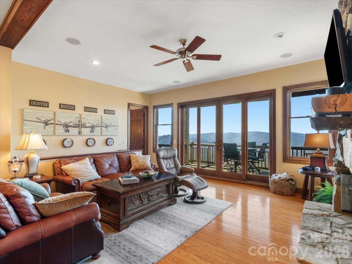 600 Andrew Banks Road D4 thumbnail image 3
