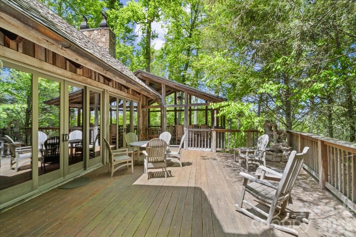 56 Spring House Drive thumbnail image 3