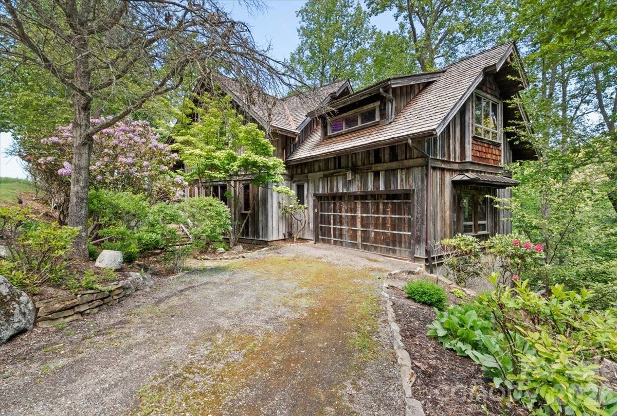 56 Spring House Drive thumbnail image 41
