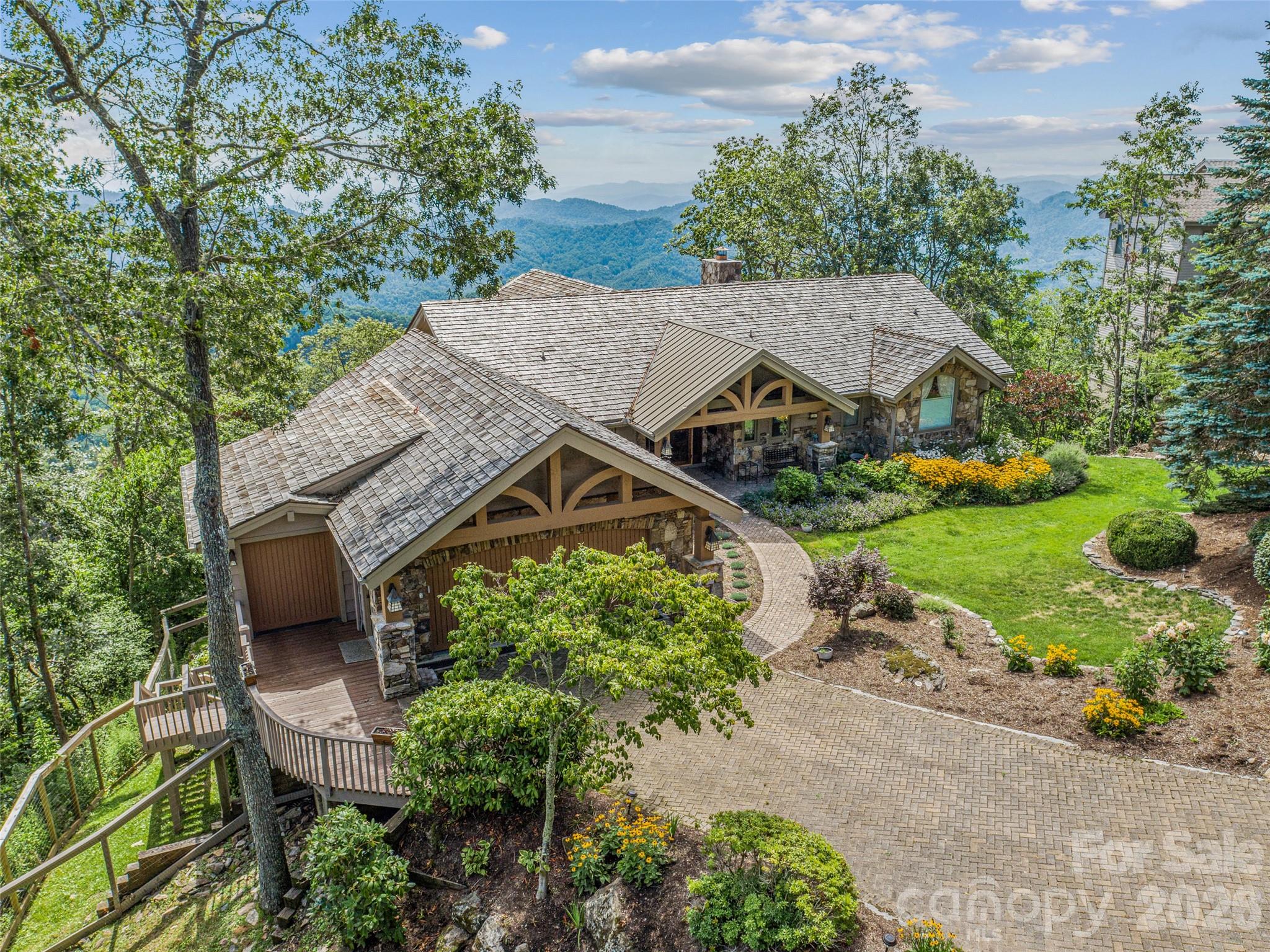 218 Slickrock Road thumbnail image 6