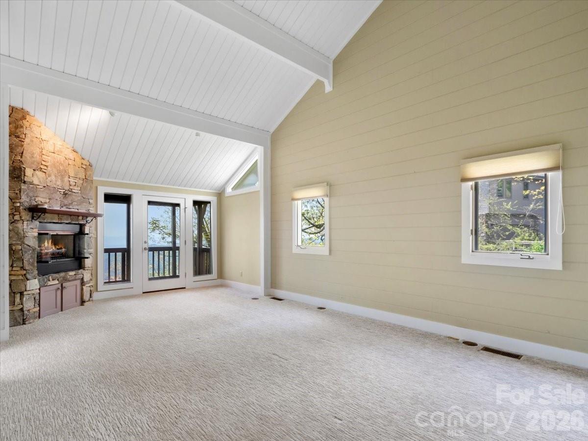 218 Slickrock Road thumbnail image 18