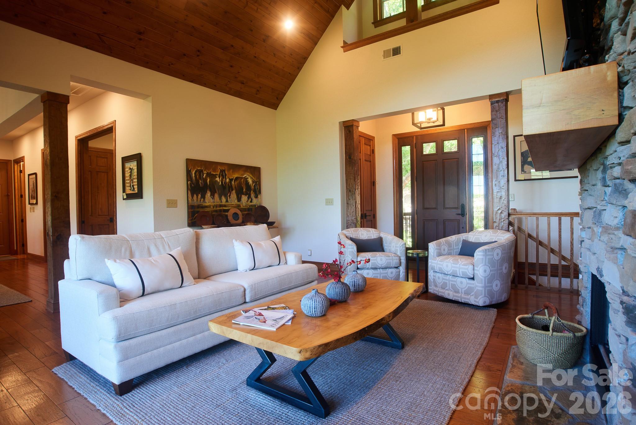 427 Spring Rock Road thumbnail image 5