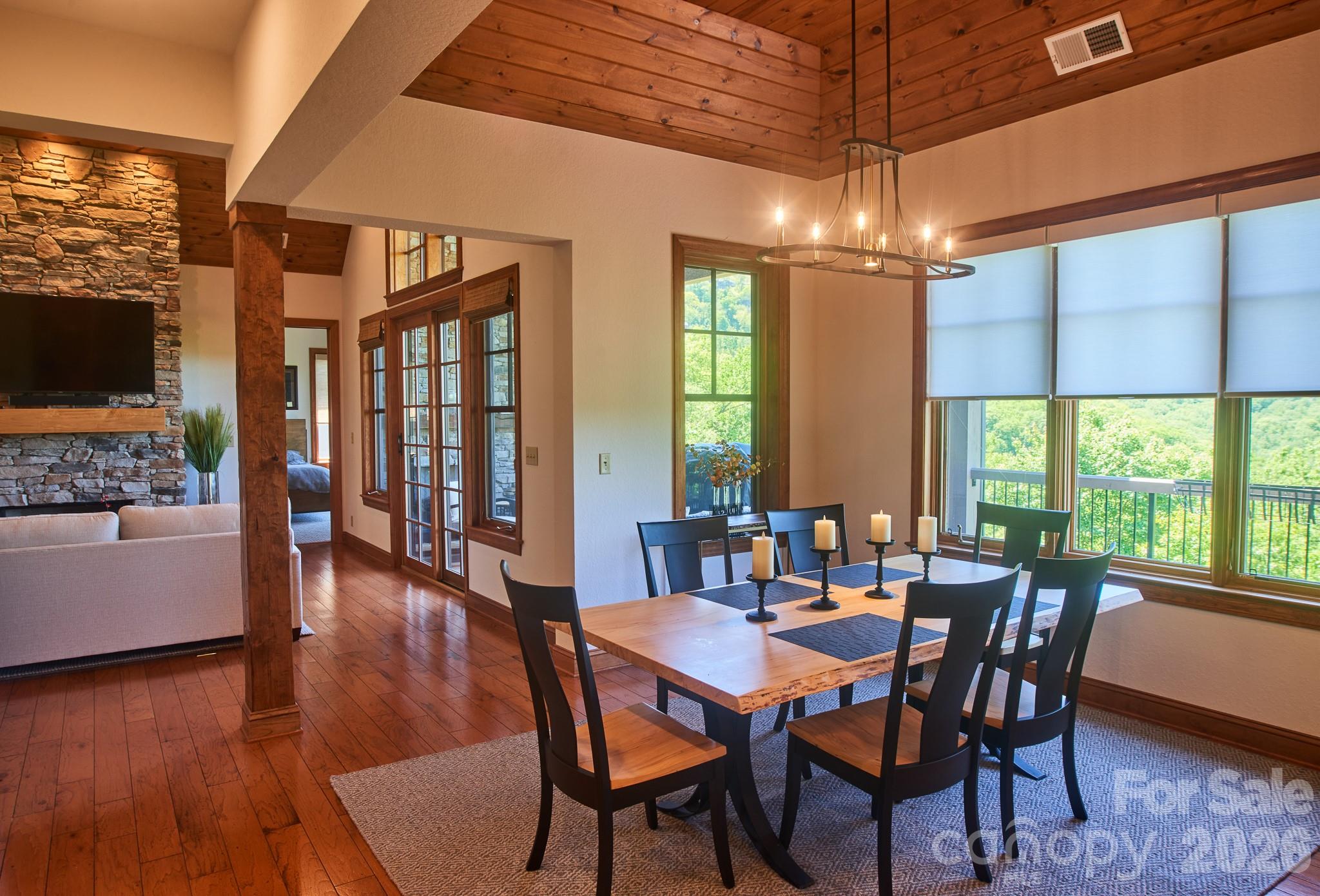 427 Spring Rock Road thumbnail image 6