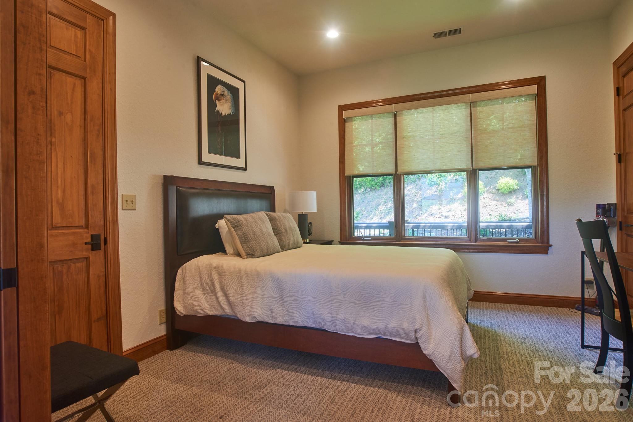 427 Spring Rock Road thumbnail image 10