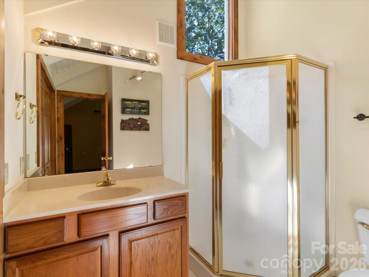 121 Ivy Ridge Road thumbnail image 31