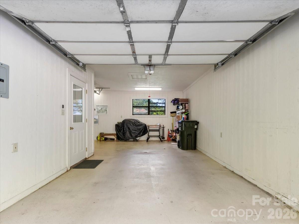 121 Ivy Ridge Road thumbnail image 37