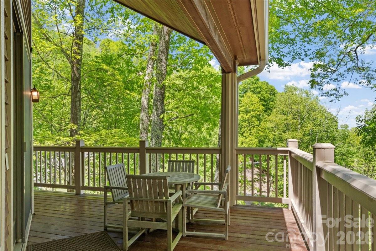 15 Ivy Point Lane thumbnail image 18