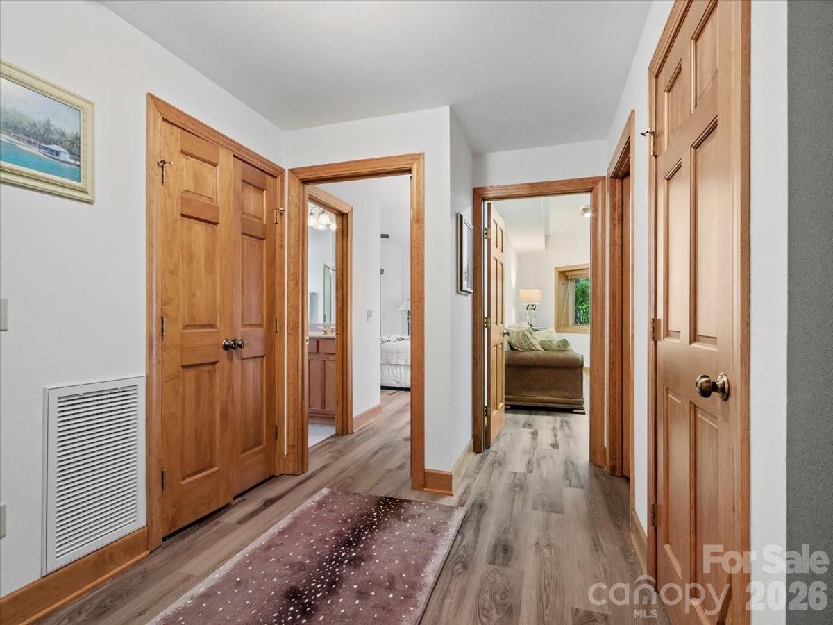 15 Ivy Point Lane thumbnail image 30