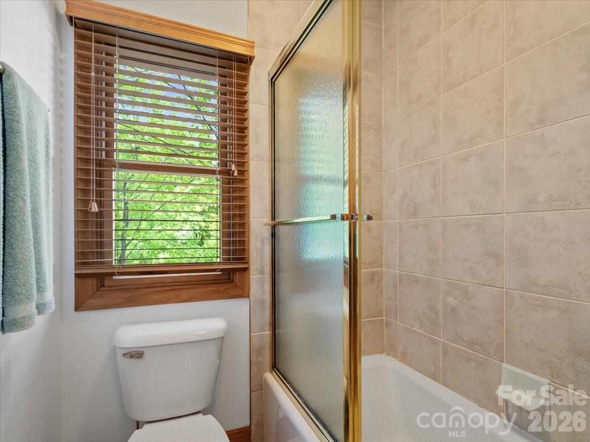 15 Ivy Point Lane thumbnail image 36