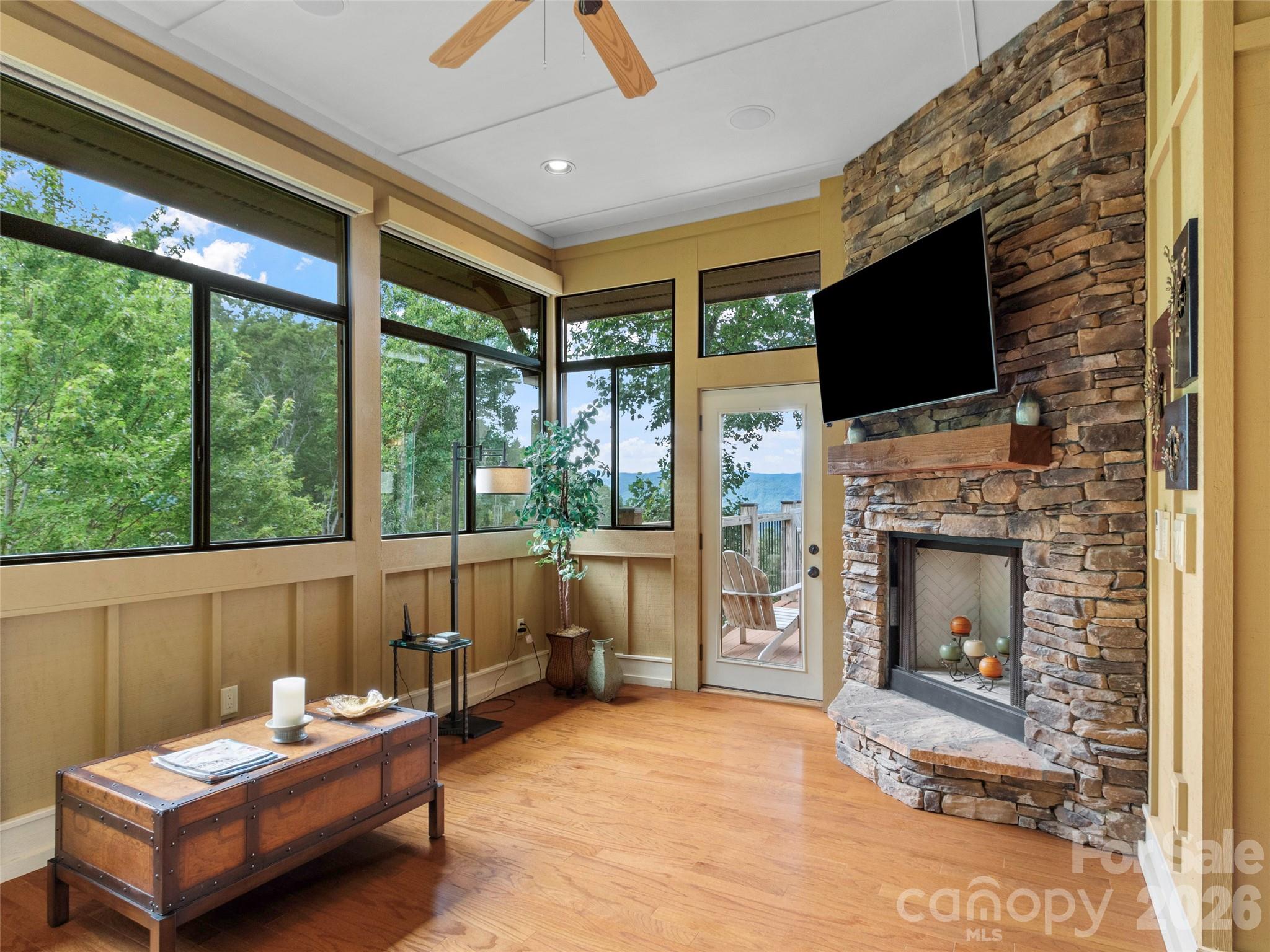 47 Creekside Way #H301 thumbnail image 6