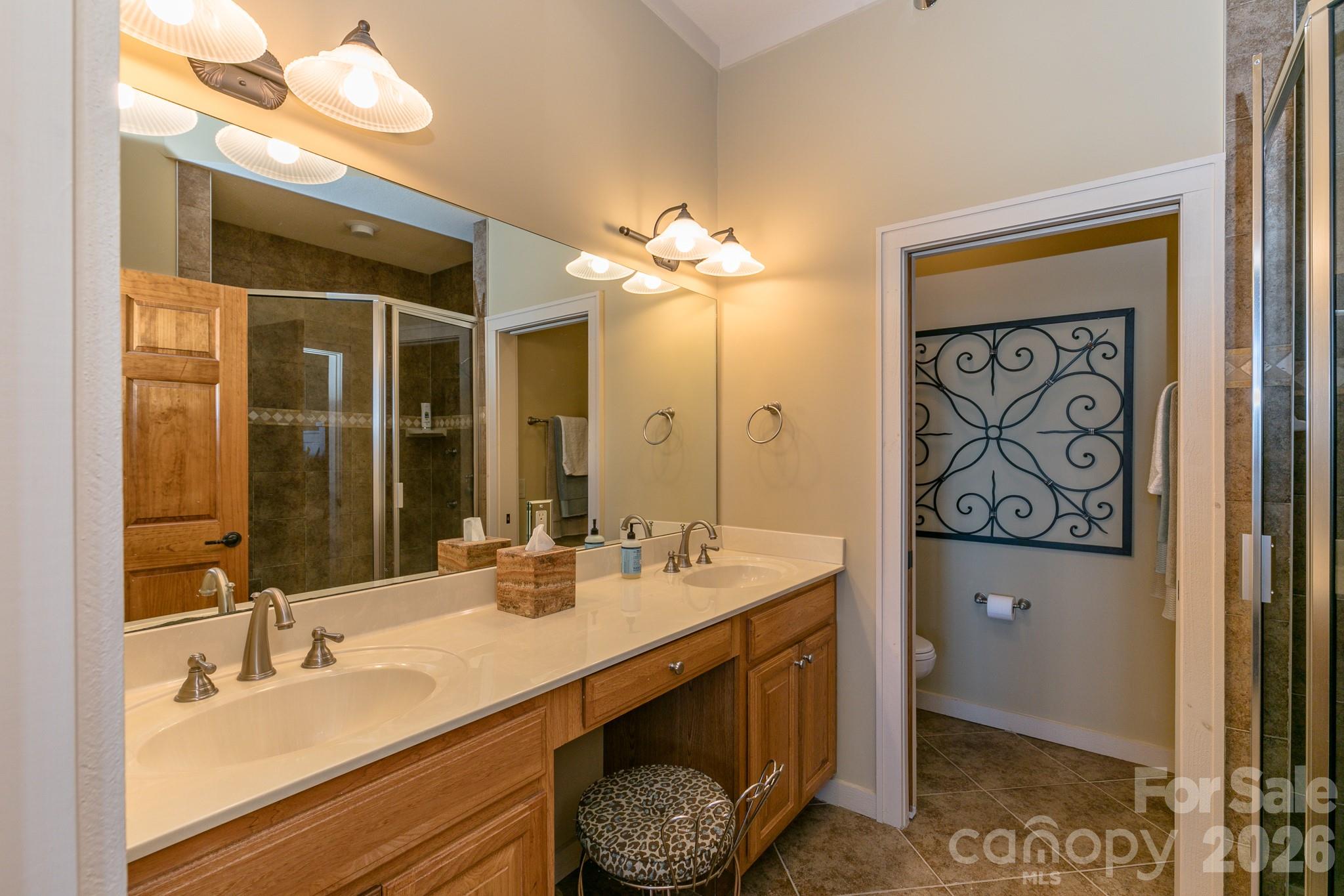 47 Creekside Way #H301 thumbnail image 18