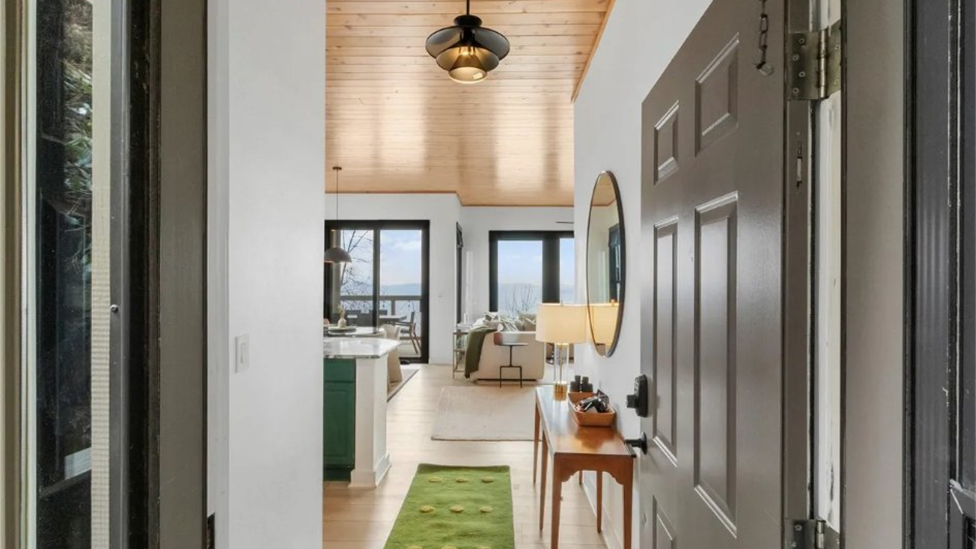 30 Club Villa Court B/5 thumbnail image 12