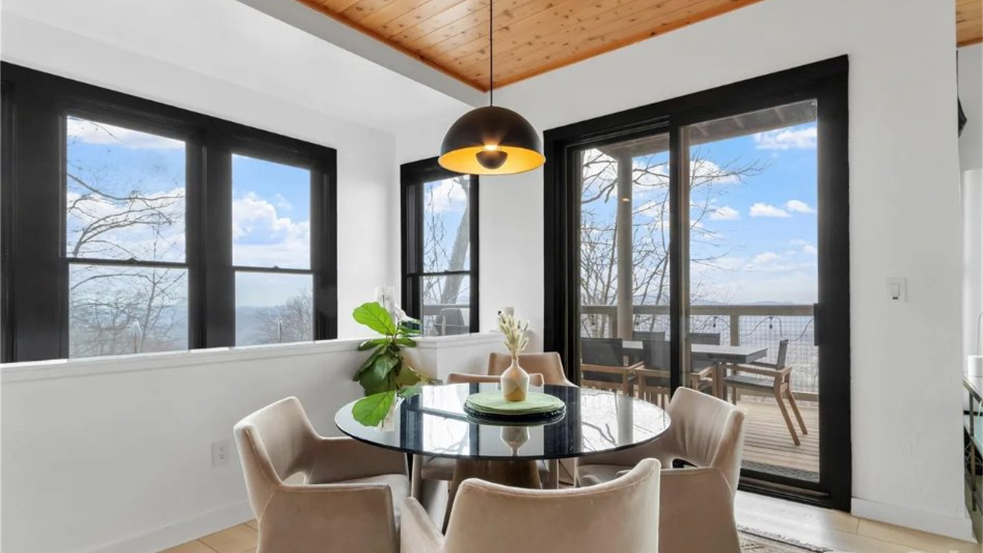 30 Club Villa Court B/5 thumbnail image 31