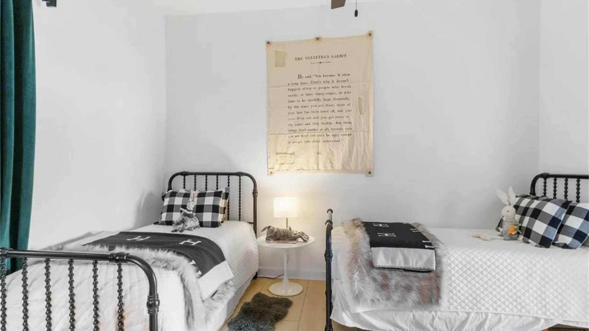 30 Club Villa Court B/5 thumbnail image 47