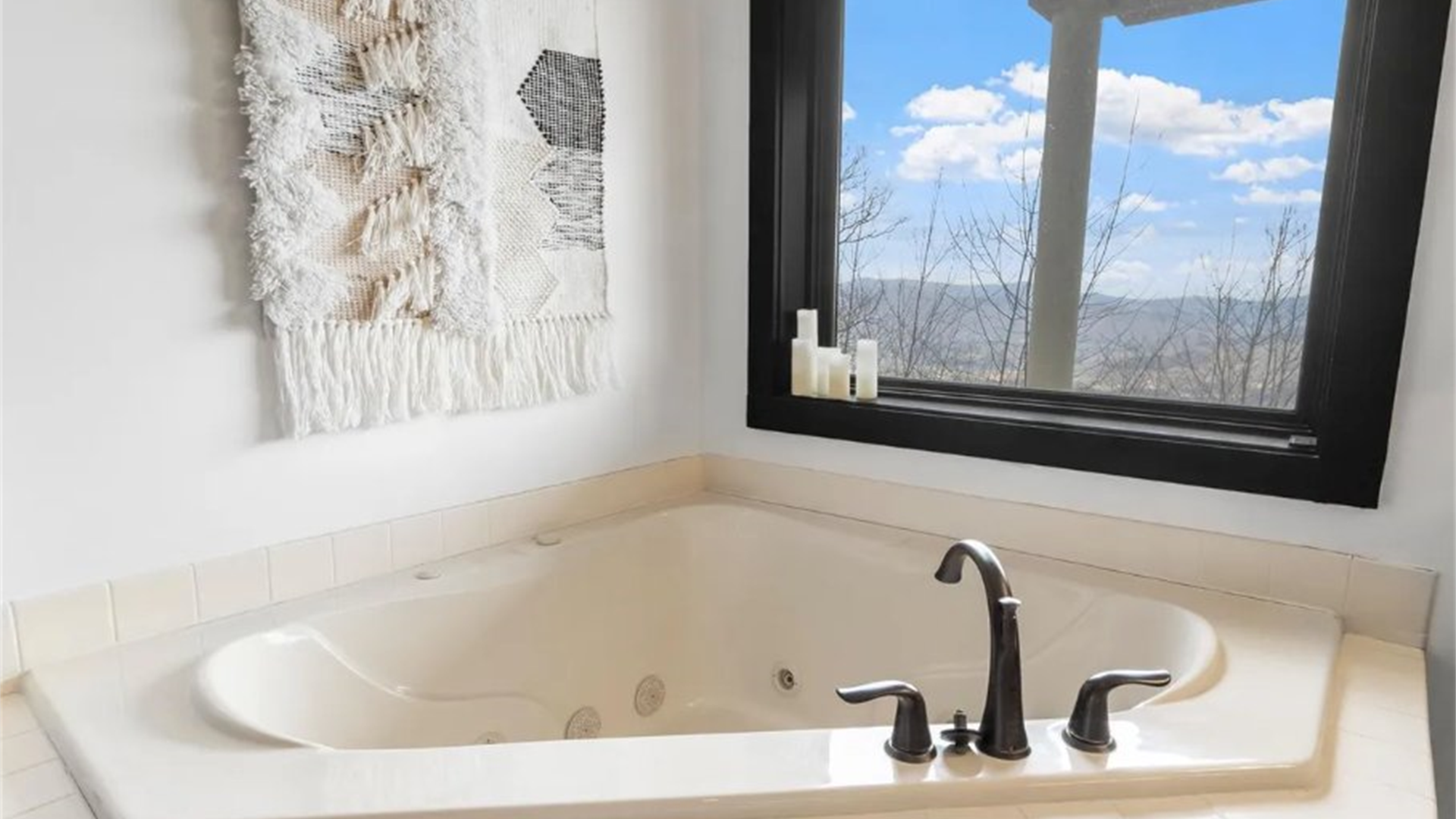 30 Club Villa Court B/5 thumbnail image 71